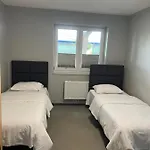 Am Outletcenter 3*
